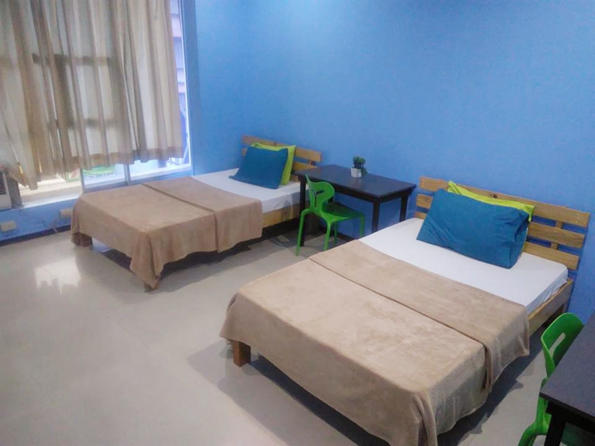 Oyo 501 Yuj Inn Pasay Dış mekan fotoğraf